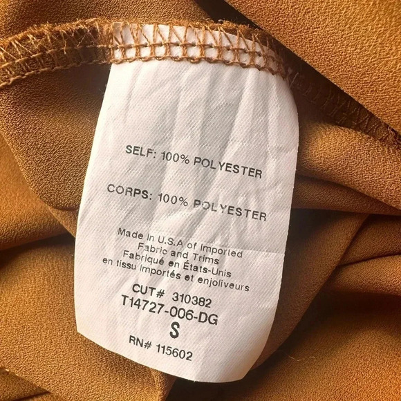 Lush Short Sleeve Open Twisted Back Top - Picture 10 of 10